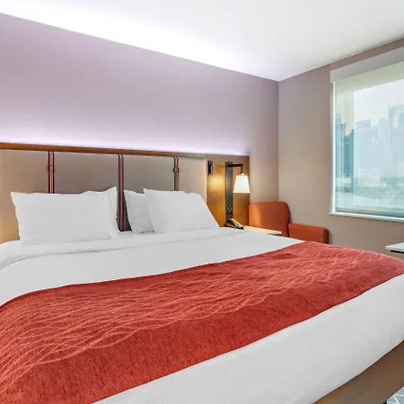 Hotel Comfort Jfk Airport 2*