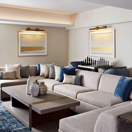 Hilton Midtown Hotel 4*