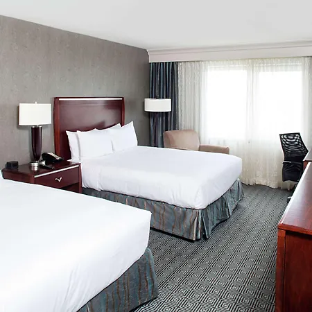 Hilton Jfk Airport Hotel 3*