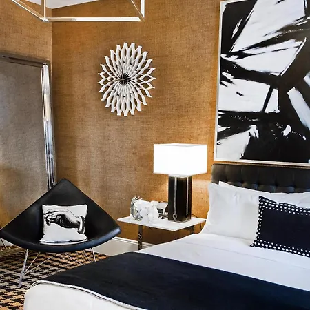 Ameritania At Times Square 4*