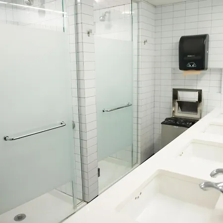 West Side Ymca Hostel *