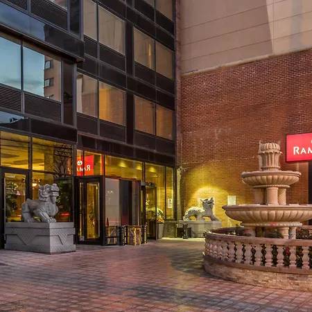 Hotel Ramada By Wyndham Flushing Queens