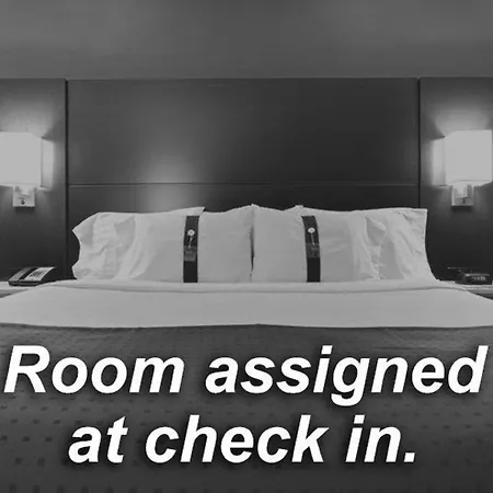 Hotel New York-jfk Airport Area, An Ihg 3*
