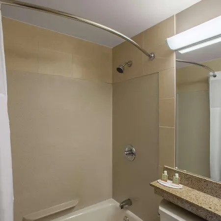 Super 8 By Wyndham Brooklyn / Park Slope Hotel New York