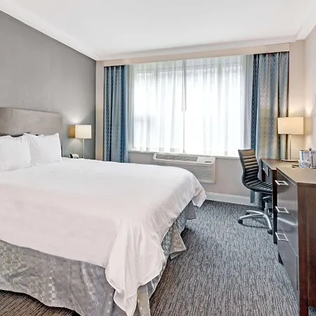 Hotel Wyndham Garden Long Island 3*