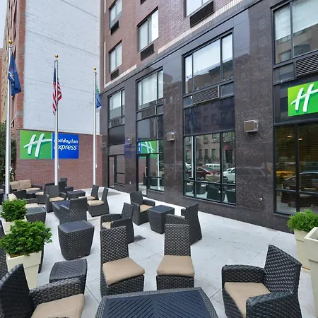 Hotel Express Manhattan Midtown West By Ihg New York