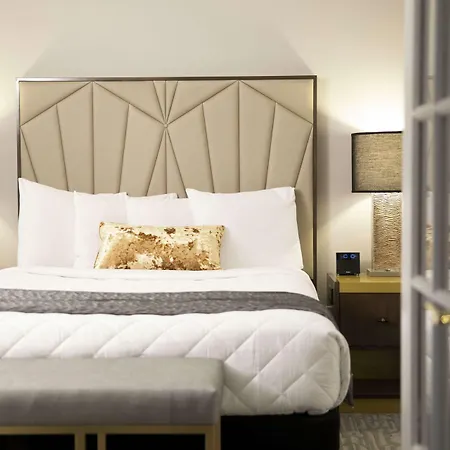 Martinique On Broadway, Curio Collection By Hilton 4* New York