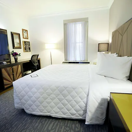 Hotel Martinique On Broadway, Curio Collection By Hilton New York