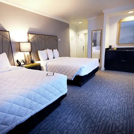 Martinique On Broadway, Curio Collection By Hilton 4* New York