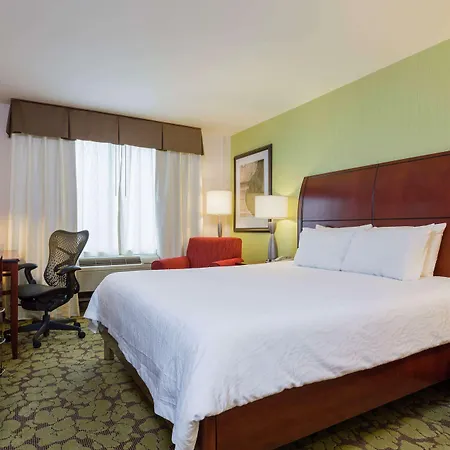 Hotel Hilton Garden Queens Jfk New York