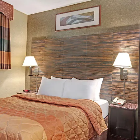 Hotel Days Brooklyn New York