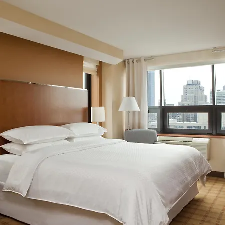 Four Points By Sheraton Midtown - Times Square Hotel