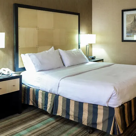 Hotel The Watson 3*