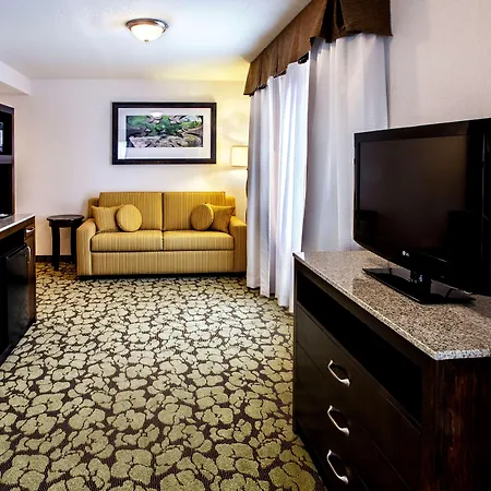 Hilton Garden New York/staten Island Hotel 3*