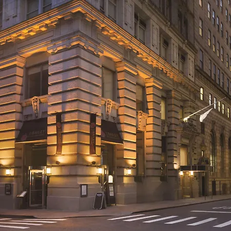 Radisson Street Hotel 4*