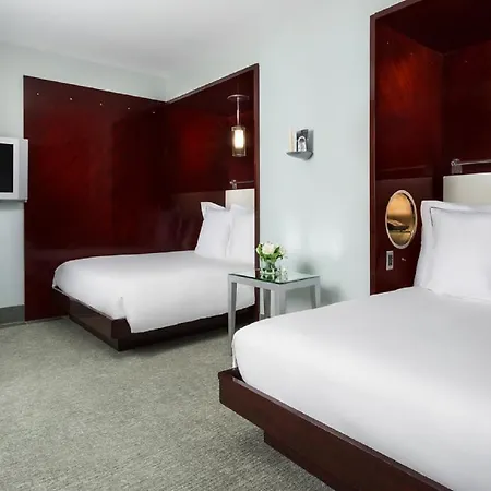 Royalton 4*