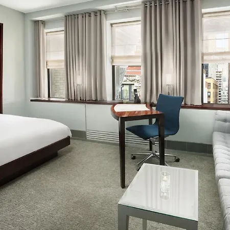 Hotel Royalton