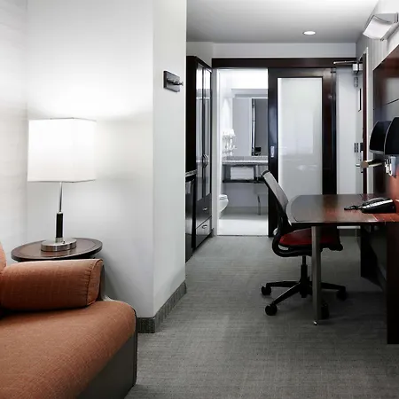 Hotel Doubletree By Hilton Midtown Fifth Ave