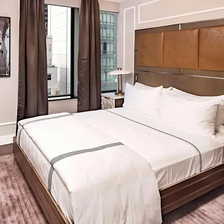 Hilton Club The Quin Hotel 3*