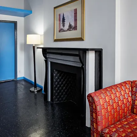 Hostel Park West *