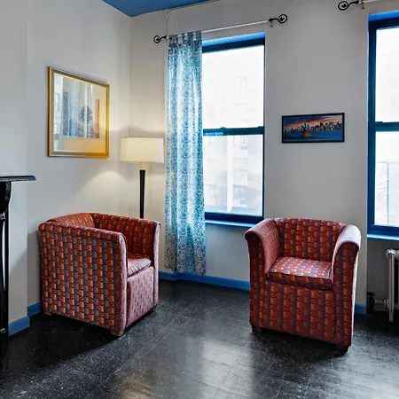 Park West Hostel