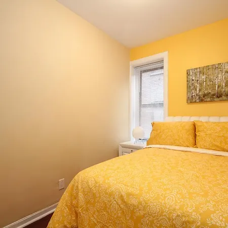 Apartment Three Bedroom - West 148th Street New York