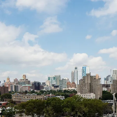 Hotel Express Brooklyn By Ihg