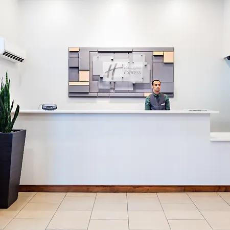 Express Brooklyn By Ihg 3* New York