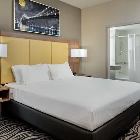 Express Brooklyn By Ihg New York