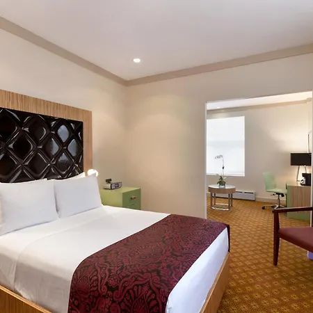Night Broadway Hotel