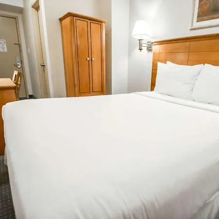 Hotel Econo Times Square 2*