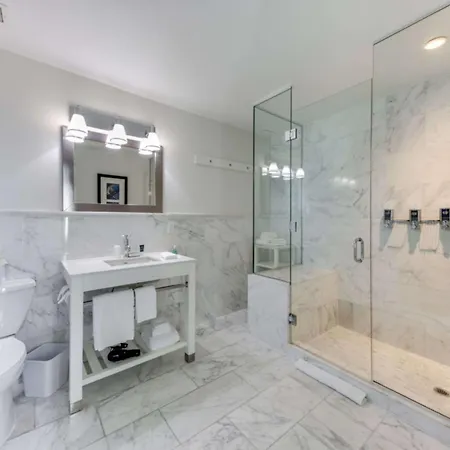 Hotel Vista Lic Hotel, Premier Collection By Western 3*