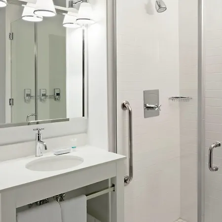 Hotel Vista Lic Hotel, Premier Collection By Western