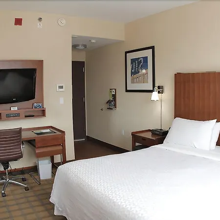 Vista Lic Hotel, Premier Collection By Western New York