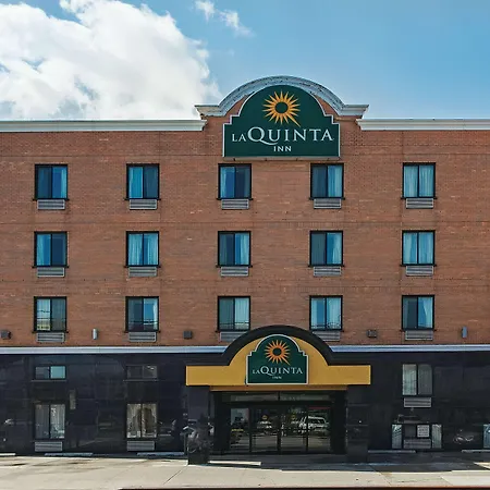 Hotel La Quinta By Wyndham Queens New York