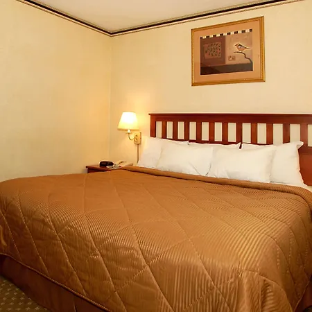 Hotel Red Lion & Long Island 3*