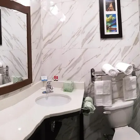 Hotel Days By Wyndham Brooklyn Marine Park 3*