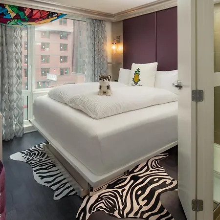 Staypineapple, An Artful Hotel, Midtown New York