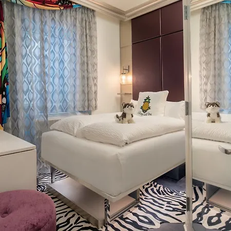 Hotel Staypineapple, An Artful Hotel, Midtown 4*