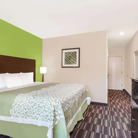Days & By Wyndham Jamaica Jfk Airport Hotel 2*