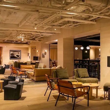 Hotel Moxy Nyc Times Square New York
