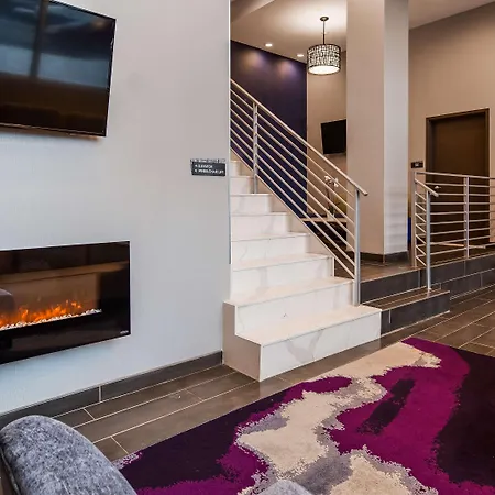 Western Stadium Hotel 3*