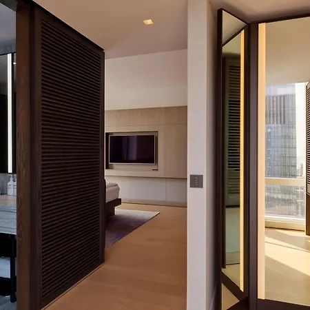 Equinox 5* New York
