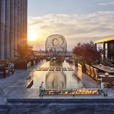 Equinox Hotel 5*