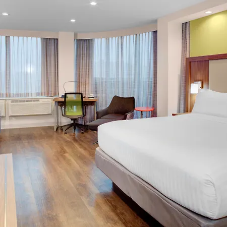 Express - Bronx Nyc - Yankee Stadium, An Ihg Hotel