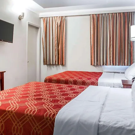 Hotel Econo South Ozone Park 2*