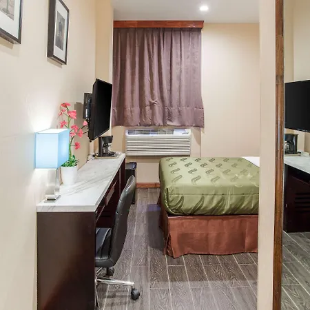Hotel Quality Near Sunset Park New York