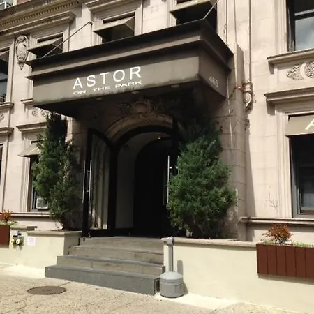 Park West 3* New York