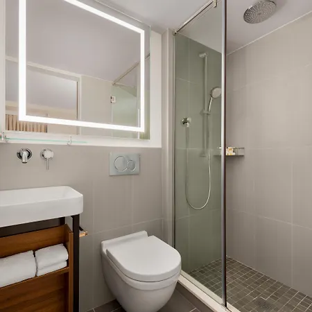 La Quinta By Wyndham Time Square South New York