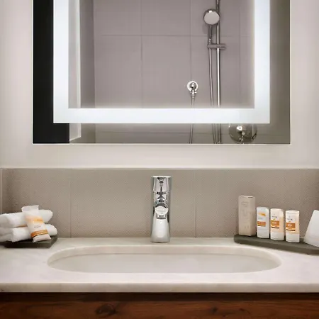 Hotel La Quinta By Wyndham Time Square South New York